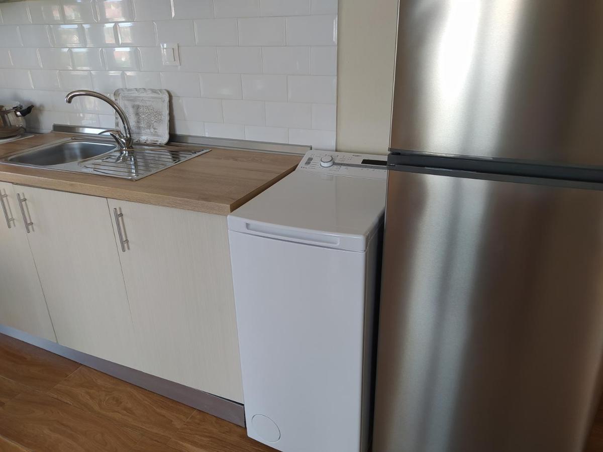 Stayatlenas Nikiti  Exteriör bild