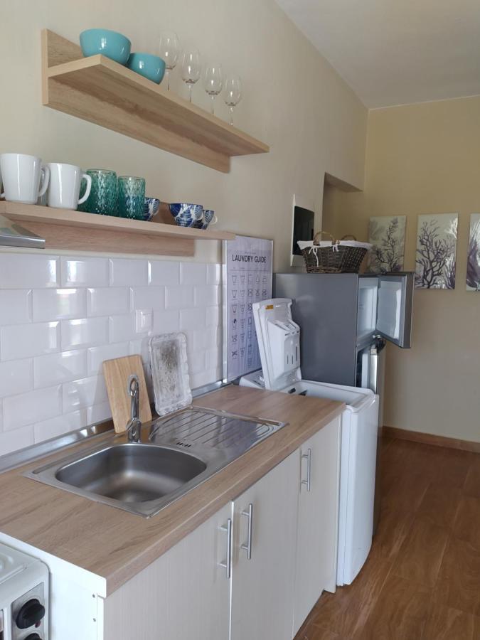 Stayatlenas Nikiti  Exteriör bild
