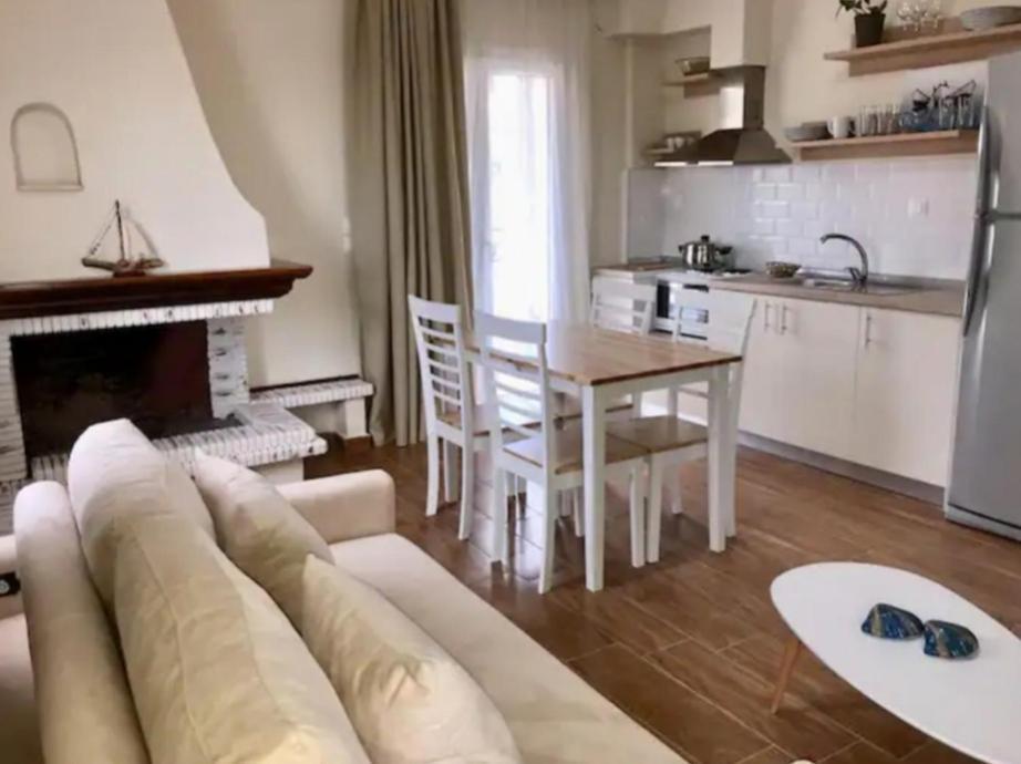 Stayatlenas Nikiti  Exteriör bild